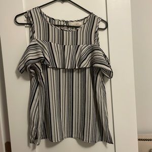 Stripped black and white blouse